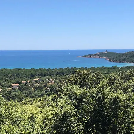 Tatil Evi Ficaja Vue Panoramique Sur Pinarello - Avec Jacuzzi - A 2min De La (adults Only) Pinarellu